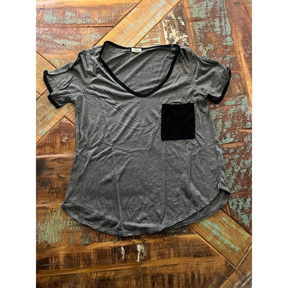 Womens Garage Pocket Grey Tee Shirt Size Small